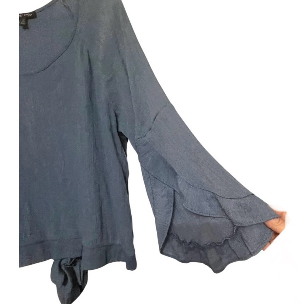 Moa Moa 3/4 raglan bell sleeve plisse crop top back hem tie chambray blue sz XL - Picture 3 of 6